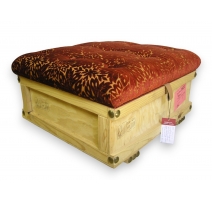 Pouf de rangement recouvert de velours