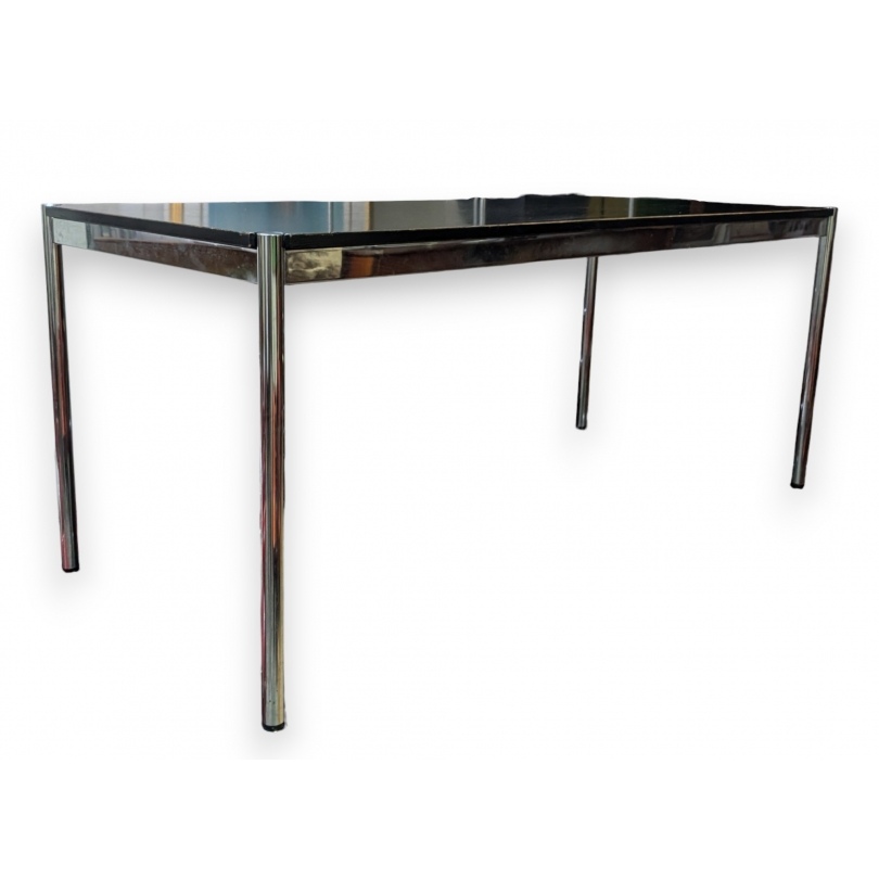 Table USM plateau bois noir