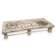 Petite table d'autel en ivoire décor gravé