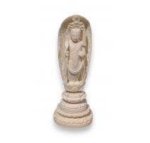 Okimono Guanyin en ivoire