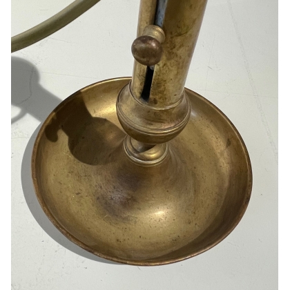 Electroplated brass bowl-shaped candle holder
