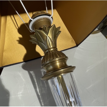 Lampe en cristal et laiton