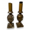 Paire de lampes Urne en bois doré