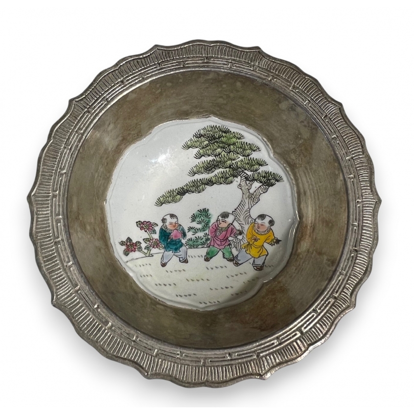 Bol en porcelaine chinoise, bordure argentée