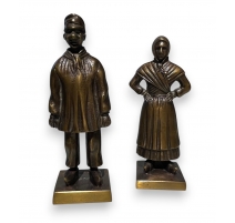 Paire de bronzes couple de paysans