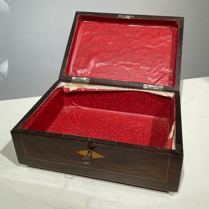 Inlaid box