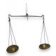 Balance à deux plateaux