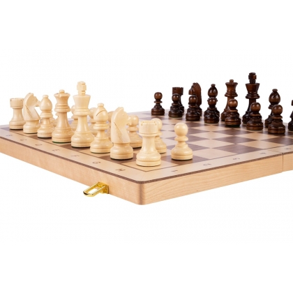Plateau d\'échec avec pions en noyer et érable