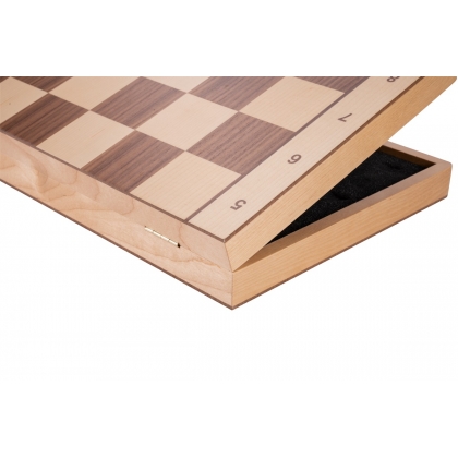 Plateau d\'échec avec pions en noyer et érable