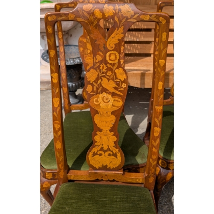 Suite de 6 chaises hollandaises à dossier haut