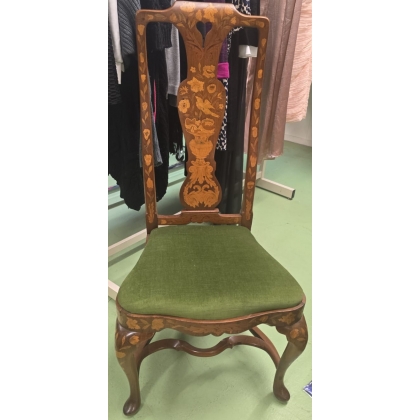 Suite de 6 chaises hollandaises à dossier haut