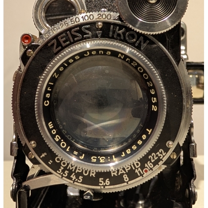 Zeiss Ikon Compur Rapid camera