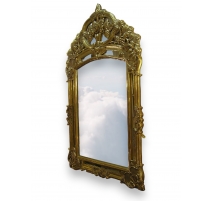 Miroir style Louis XV en bois sculpté