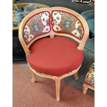 Fauteuil de coiffeuse style Louis XV