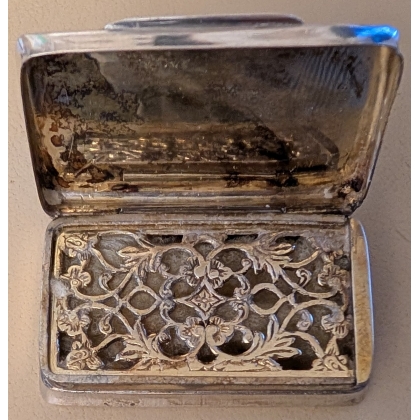 Vinaigrette en argent ER
