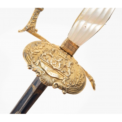 Officer’s sabre bearing the coat of arms of the Netherlands