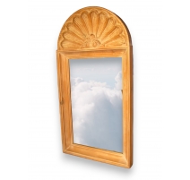 Miroir, cadre en pin cérusé, décor coquille