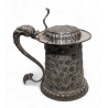 Chope richement décorée en argent 800