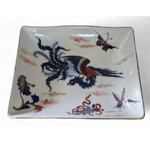 Plat Griphon en faïence de Lunéville