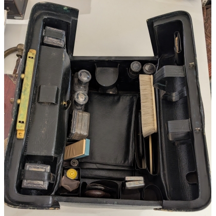 Sac de toilette de voyage en cuir noir