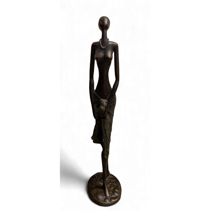 Femme africaine en bronze monogrammé GA