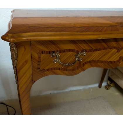  Table style Louis XV en bois de rose à sur  Moinat SA  - Antiquités décoration