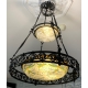 Lustre en fer forgé à deux coupelles en opaline