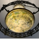 Lustre en fer forgé à deux coupelles en opaline