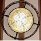 Lustre en fer forgé à deux coupelles en opaline