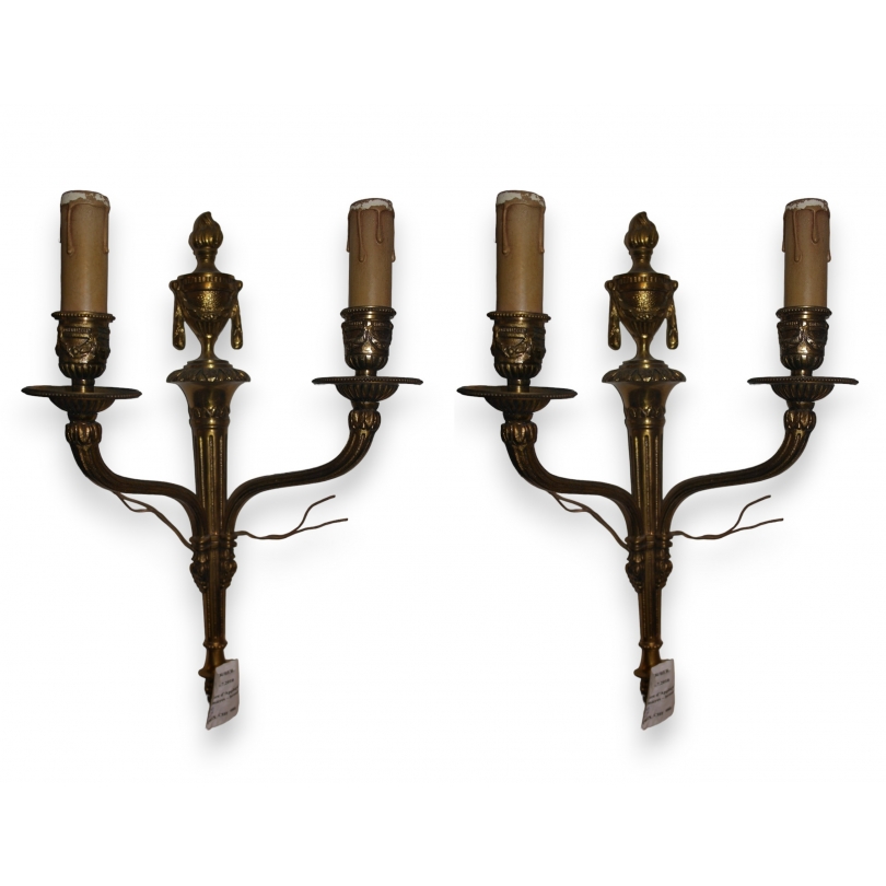 Paire d'appliques style Louis XVI