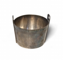 Bassine en métal argenté