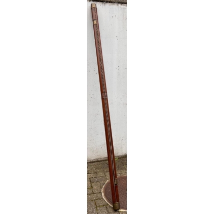 Retractable bookcase ladder in brown leather