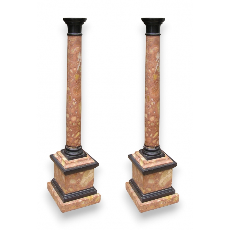Paire de colonnes en marbre de Brocatelle