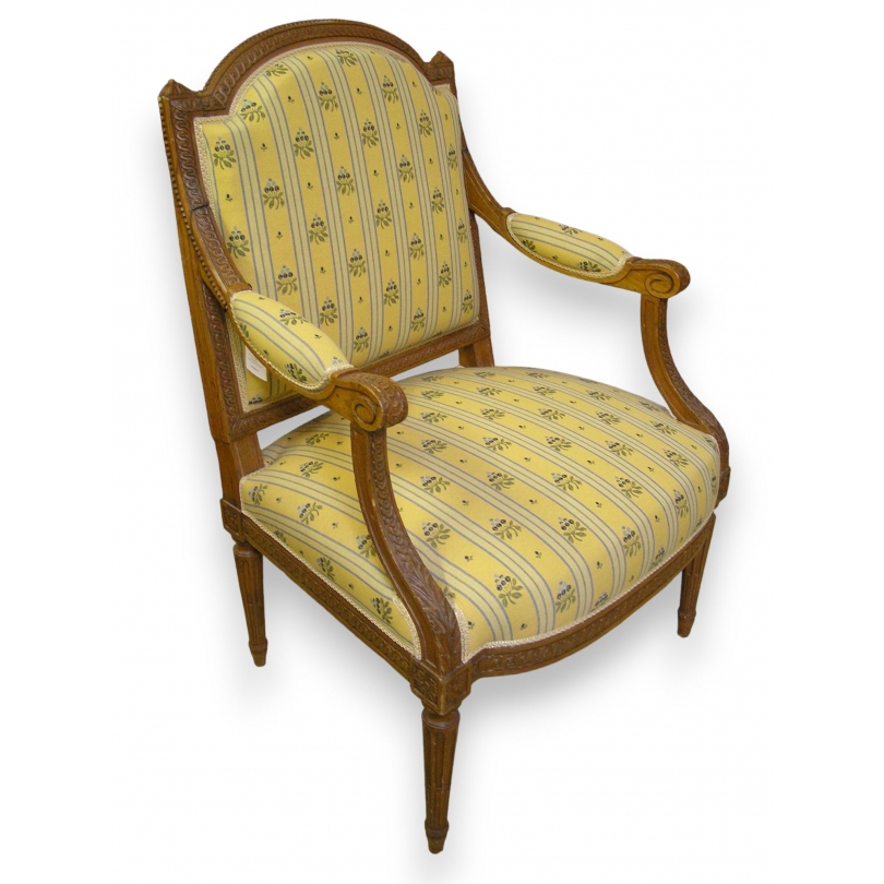 Fauteuil style Louis XVI