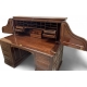 Bureau américain en acajou à 8 tiroirs