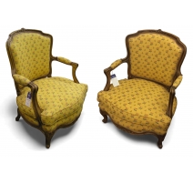 Paire de Bergères en hêtre recouverte de tissu