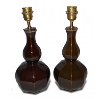 Paire de vases en porcelaine brune