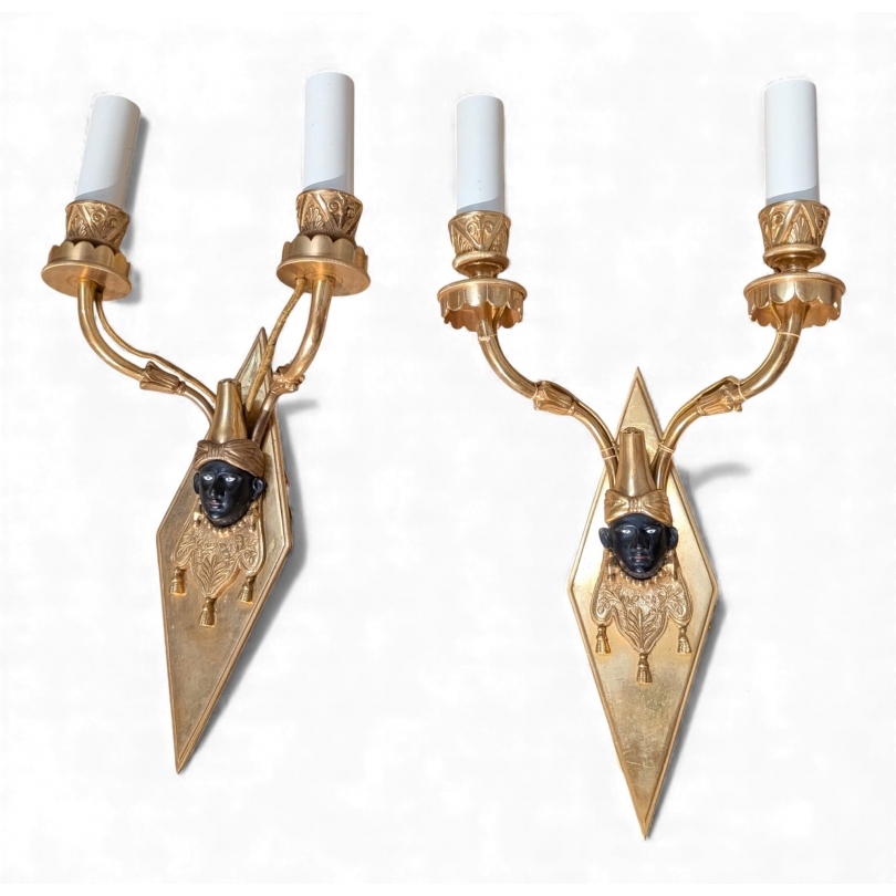 Paire d'appliques en bronze doré