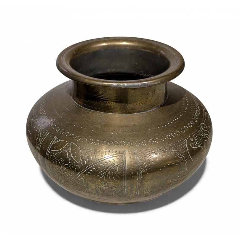 Vase indien en laiton