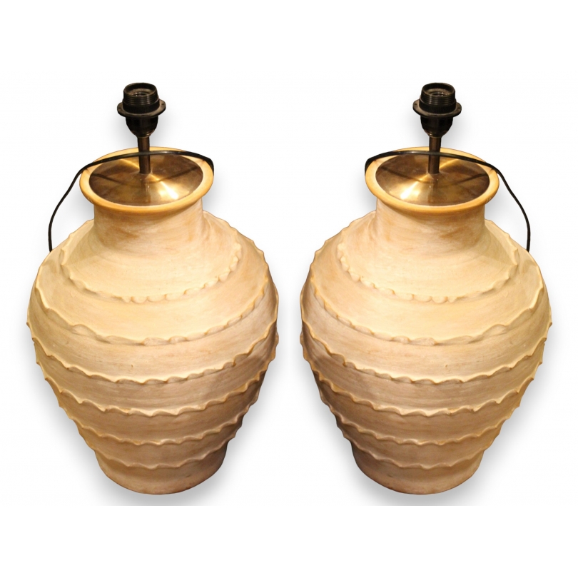 Paire de lampes en terre cuite
