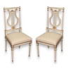 Paire de chaises lyre style Louis XVI laquées