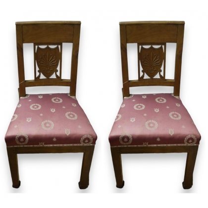 Paire de chaises Empire dossier à médaillon