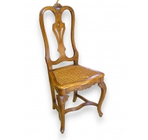 Chaise style Baroque en noyer