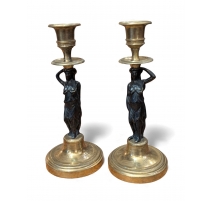 Paire de bougeoirs Caryatide