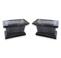 Paire de socles rectangulaires en marbre noir