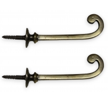 Paire de crochets en laiton