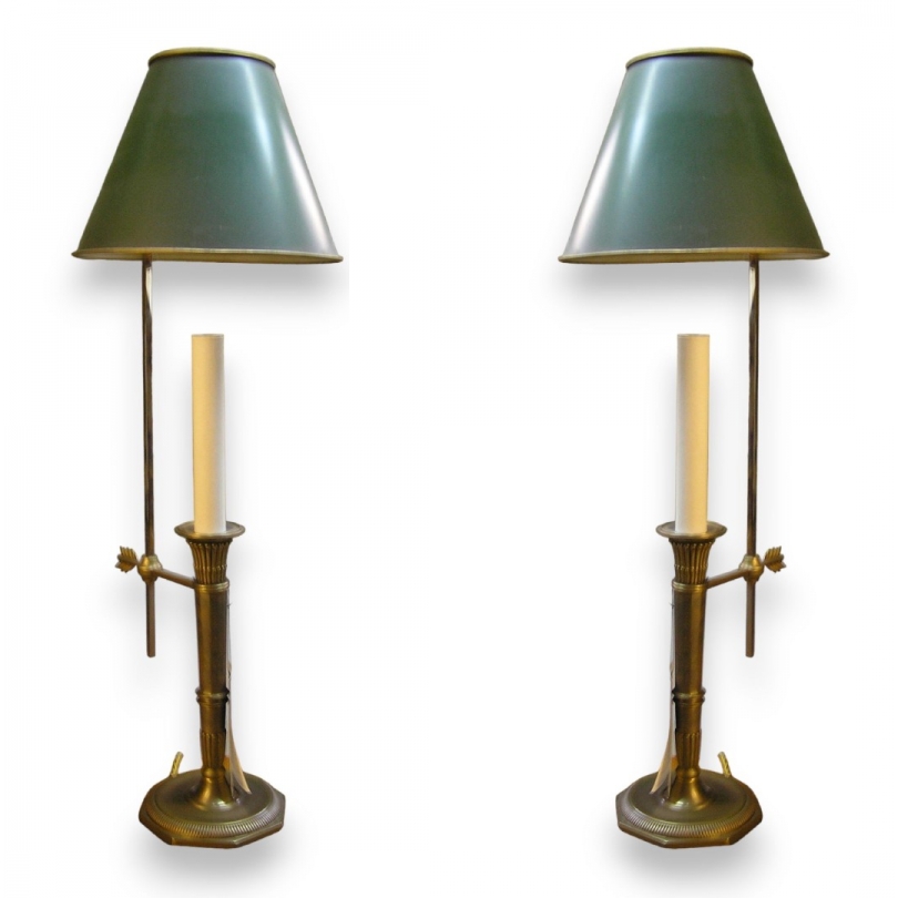 Paire de chandeliers avec abat-jour vert