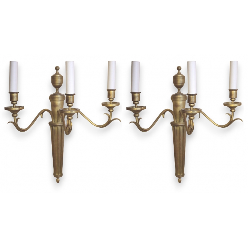 Pair of Louis XVI-style wall lights by  Moinat SA  - Antiques and home décor