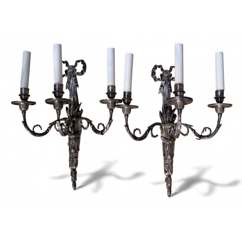 Paire d'appliques Louis XVI
