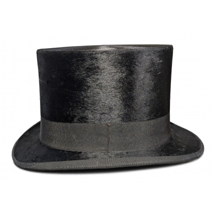 Chapeau haut de forme par A. CASSÉ